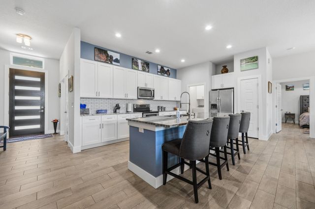 18605 Masters CV, Point Venture, TX 78645
