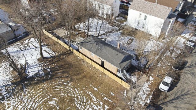 5350 S Honore Street, Chicago, IL 60609