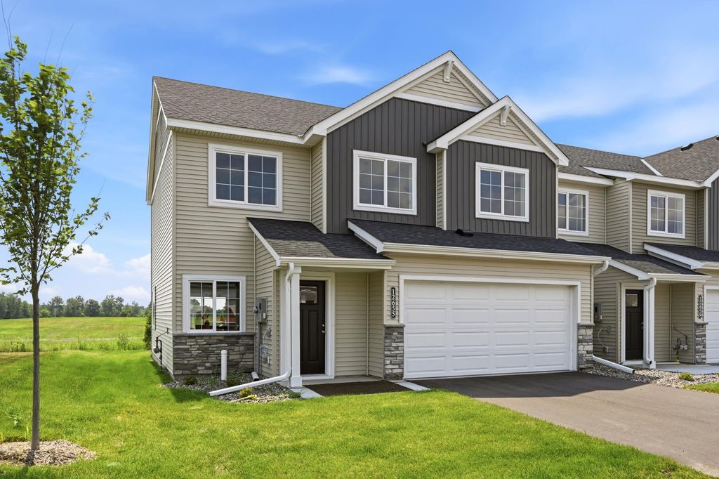 25597 3rd Street W, Zimmerman, MN 55398 — exterior