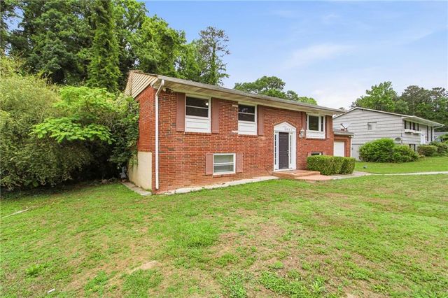 5957 Baywood Lane, Riverdale, GA 30296
