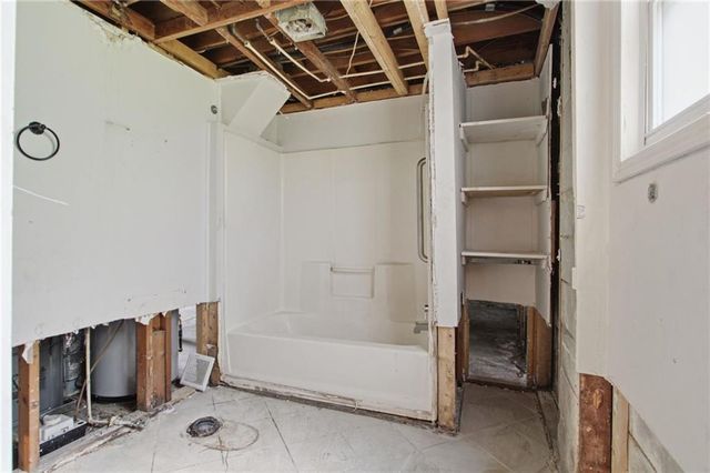 5957 Baywood Lane, Riverdale, GA 30296