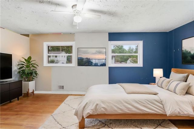 5957 Baywood Lane, Riverdale, GA 30296