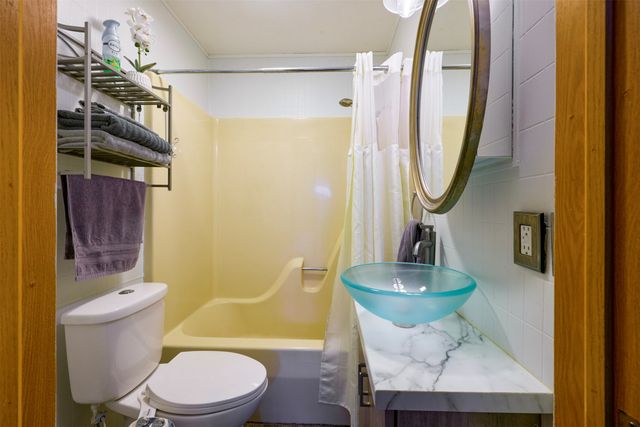 801 Boulder Avenue, Des Moines, IA 50315