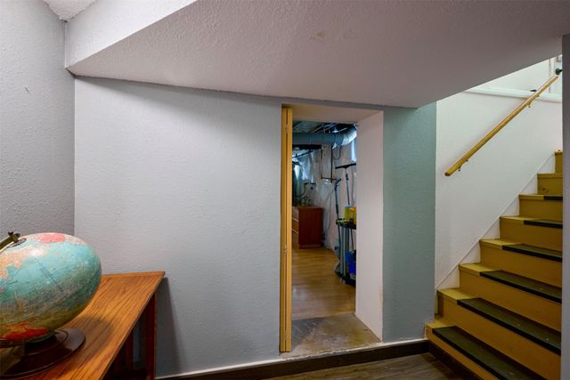 801 Boulder Avenue, Des Moines, IA 50315