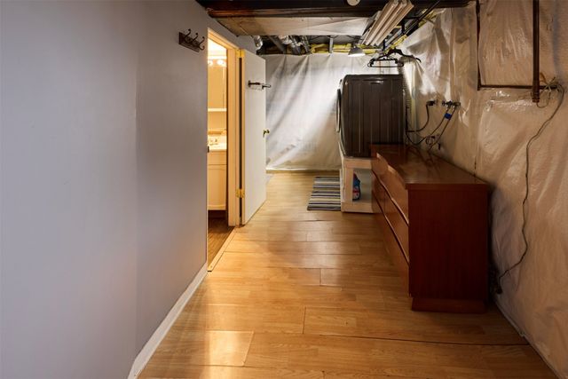 801 Boulder Avenue, Des Moines, IA 50315