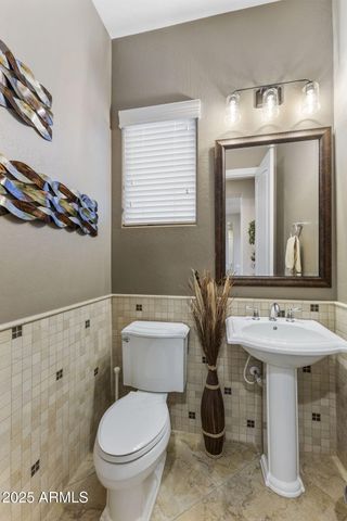 3911 E ROCKINGHAM Road, Phoenix, AZ 85050