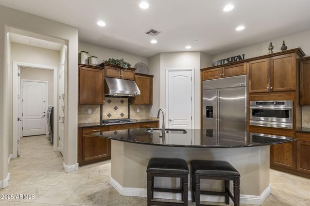 3911 E ROCKINGHAM Road, Phoenix, AZ 85050