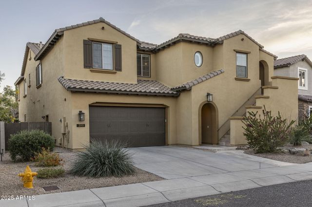 3911 E ROCKINGHAM Road, Phoenix, AZ 85050