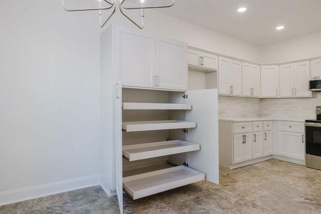 6902 Grace Village Drive, Alexander, AR 72002