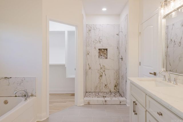 6902 Grace Village Drive, Alexander, AR 72002