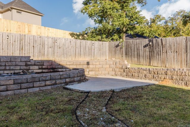 6902 Grace Village Drive, Alexander, AR 72002