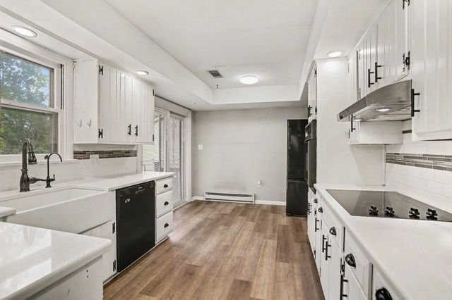 381 IRONSTONE RIDGE RD, Lancaster, PA 17603