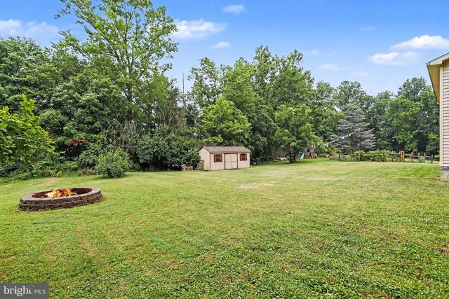 381 IRONSTONE RIDGE RD, Lancaster, PA 17603