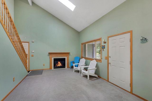 98 Australian Avenue, Little Canada, MN 55117