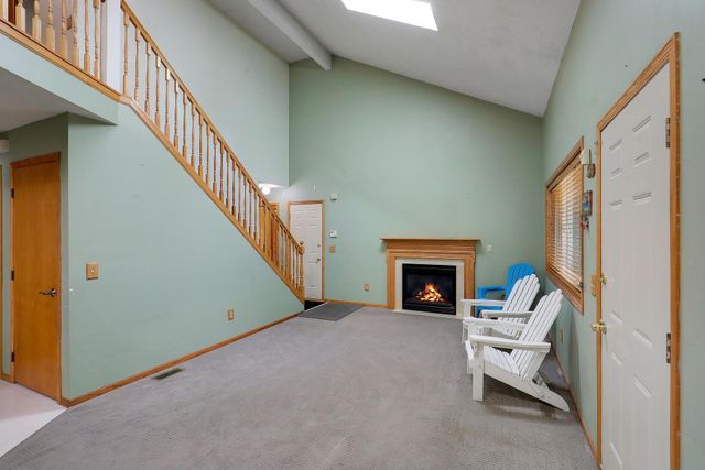 98 Australian Avenue, Little Canada, MN 55117