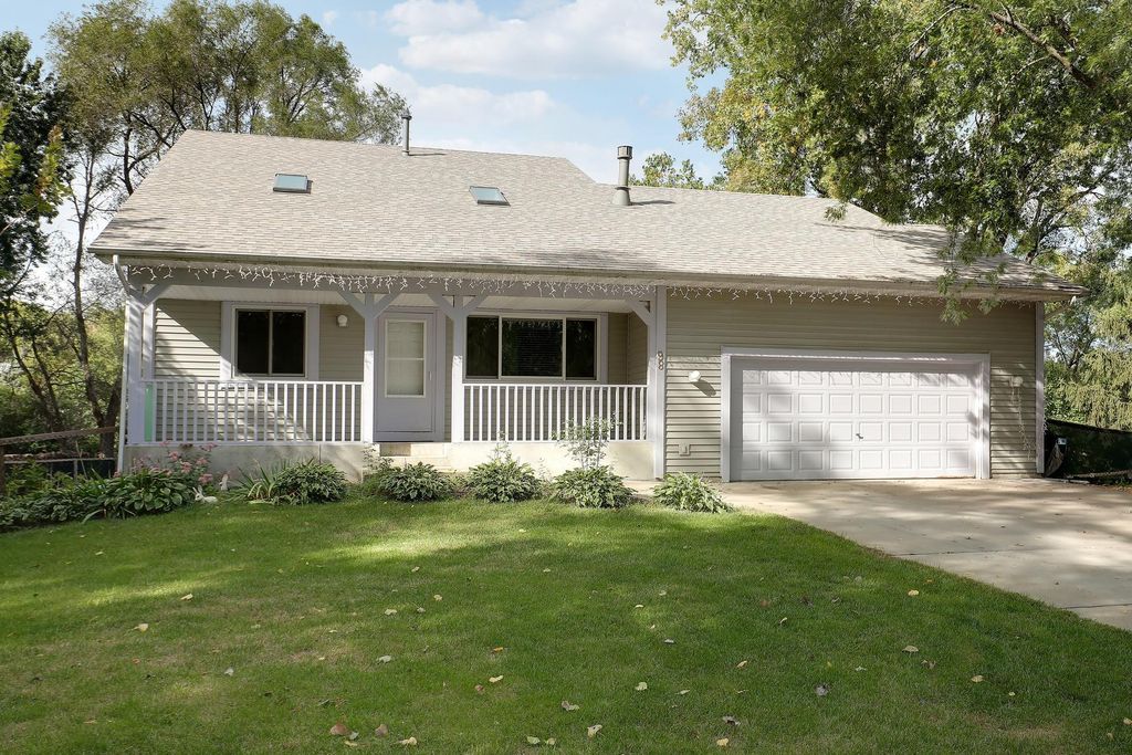 98 Australian Avenue, Little Canada, MN 55117 — photo 2