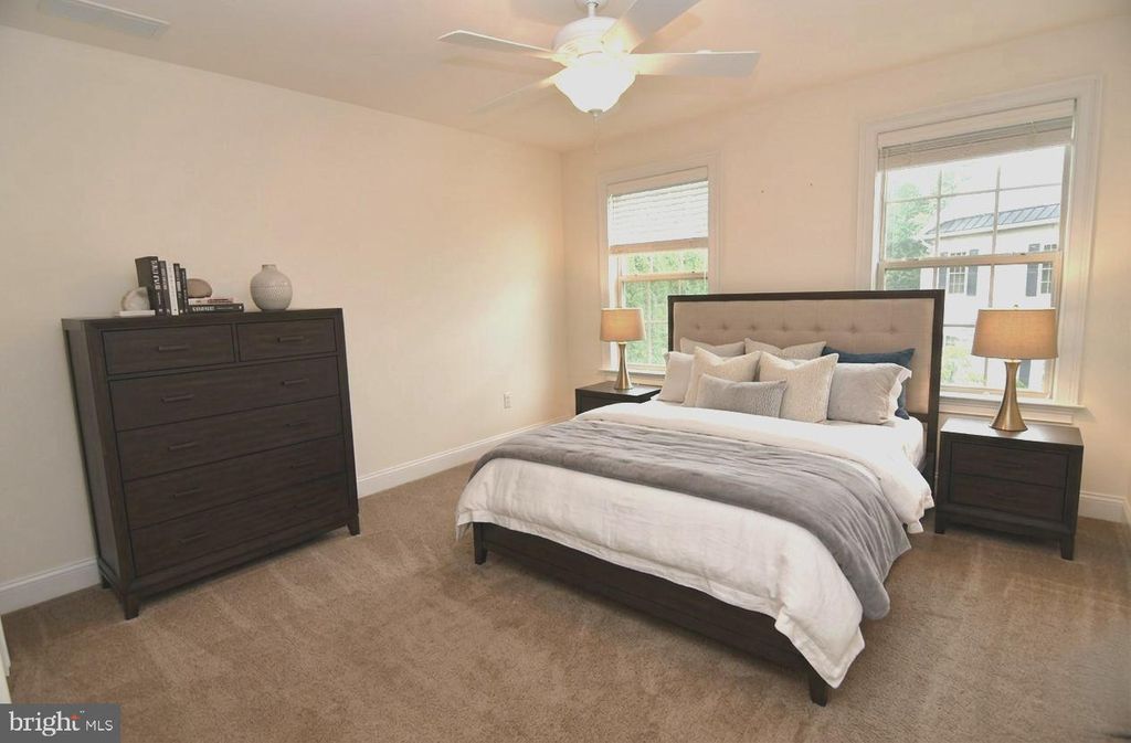 Image 21 of property listing at 209 SAINT JAMES DR, Langhorne, PA 19047