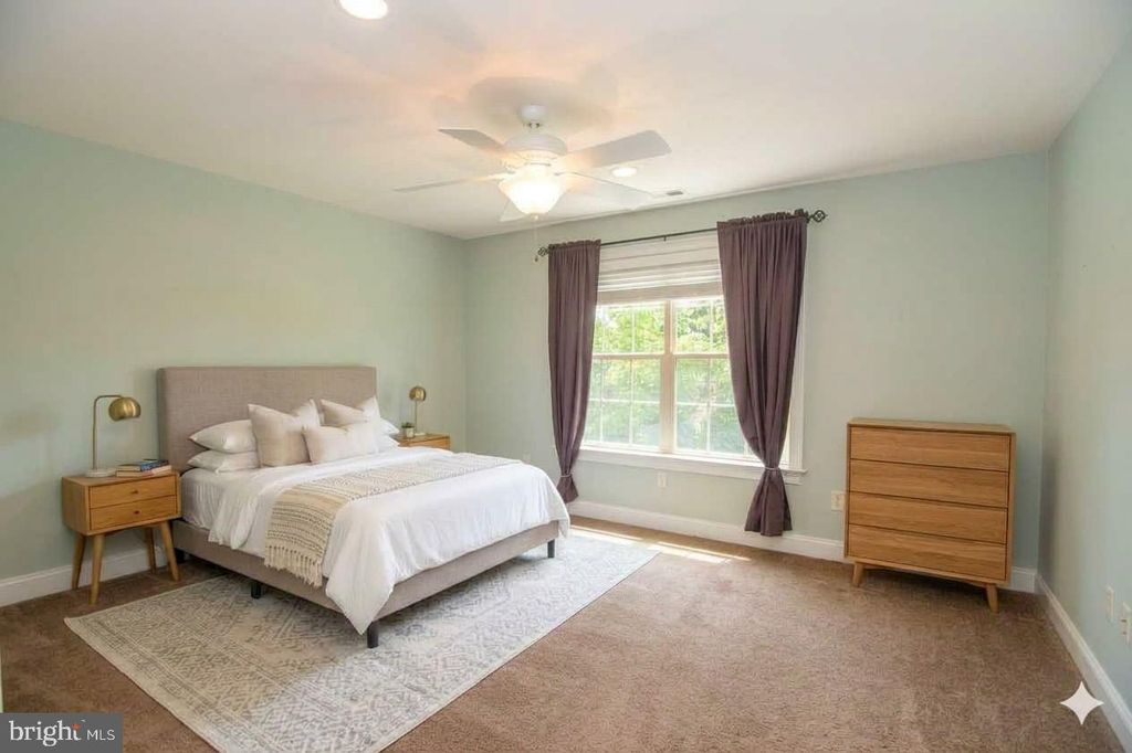 Image 23 of property listing at 209 SAINT JAMES DR, Langhorne, PA 19047
