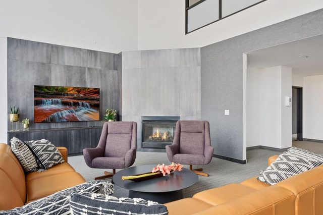 401 N 2nd Street 407, Minneapolis, MN 55401