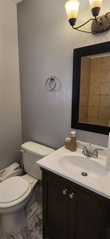 2315 NW 45th St, Lawton, OK 73505