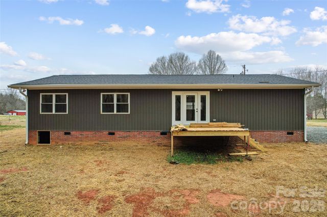 22055 Oakwood Road, Albemarle, NC 28001