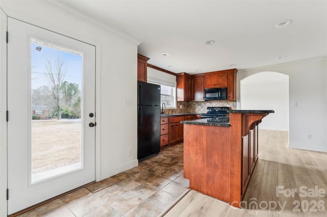 22055 Oakwood Road, Albemarle, NC 28001