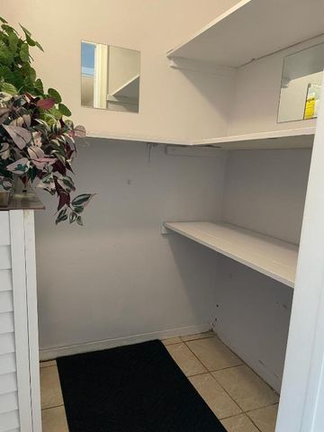 2309 S Federal Highway 6, Boynton Beach, FL 33435