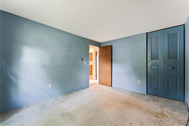 8329 Pansy Drive, Clay, NY 13027
