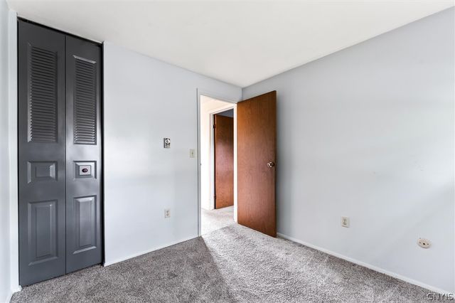 8329 Pansy Drive, Clay, NY 13027
