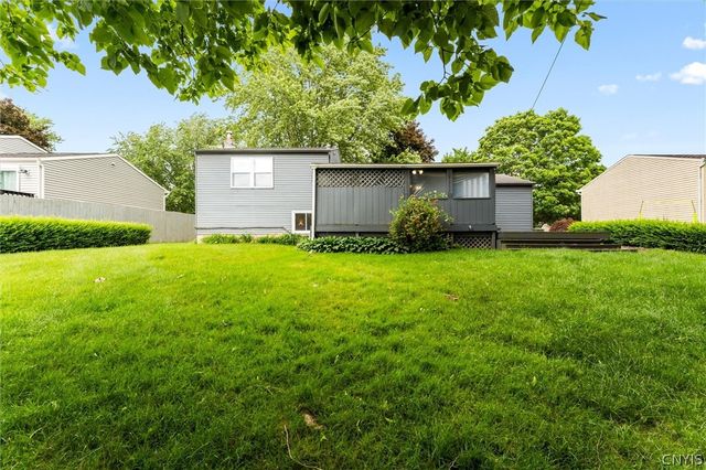 8329 Pansy Drive, Clay, NY 13027