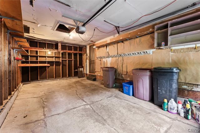 8329 Pansy Drive, Clay, NY 13027