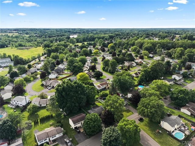 8329 Pansy Drive, Clay, NY 13027