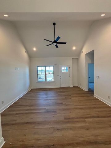 4941 Round Pond Road, Lafayette, GA 30728