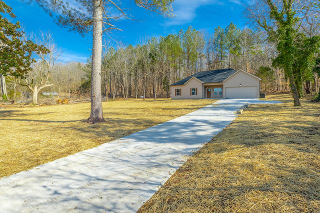 4941 Round Pond Road, Lafayette, GA 30728