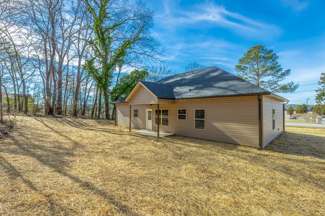 4941 Round Pond Road, Lafayette, GA 30728