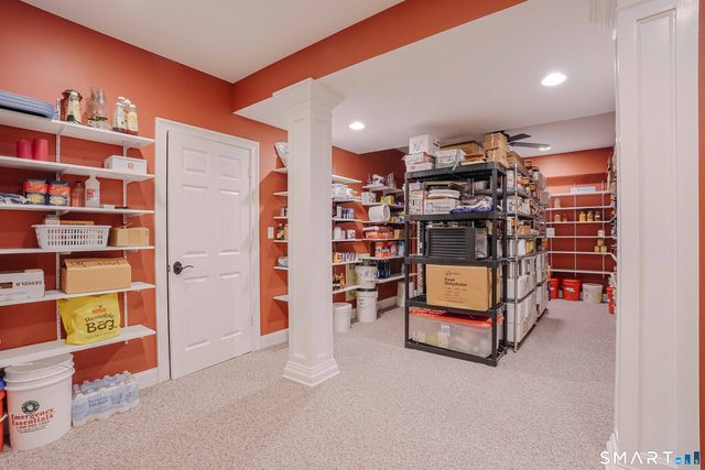 380 Southbury Road, Roxbury, CT 06783