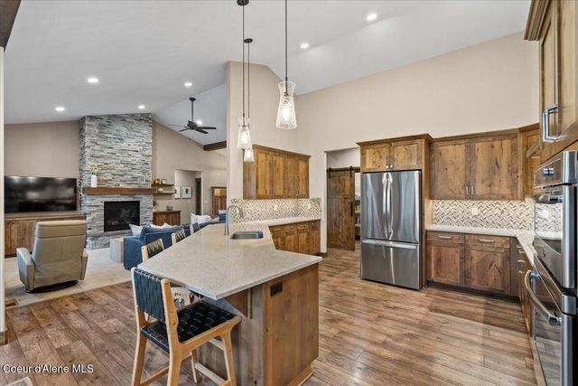 11633 N Spiraea LN, Hayden Lake, ID 83835