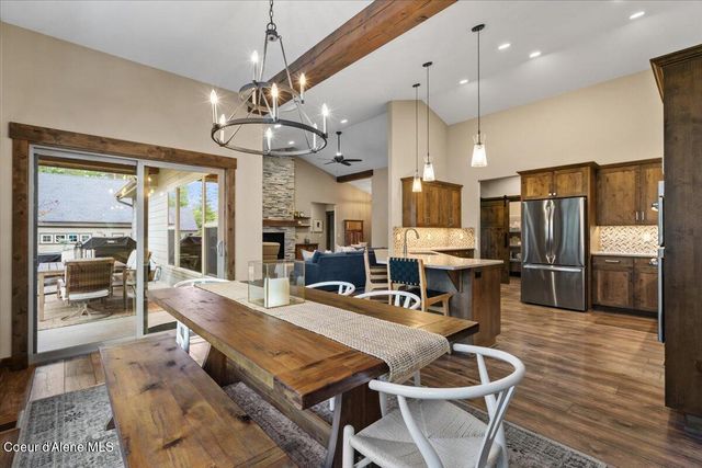 11633 N Spiraea LN, Hayden Lake, ID 83835