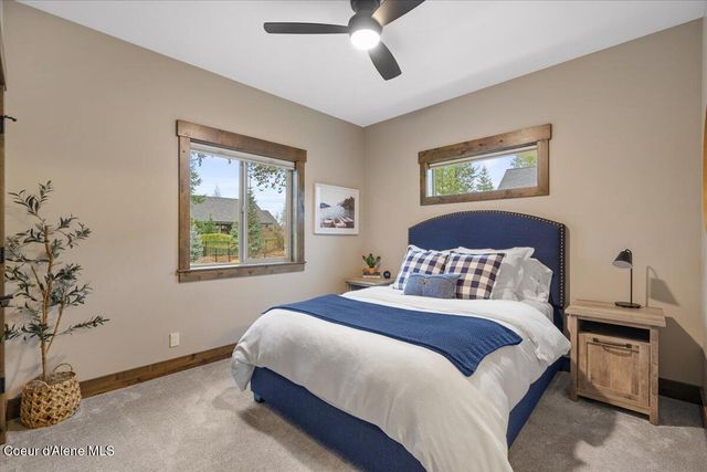 11633 N Spiraea LN, Hayden Lake, ID 83835