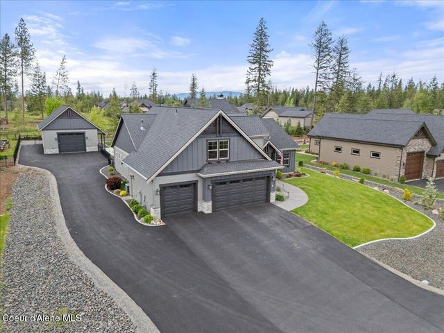 11633 N Spiraea LN, Hayden Lake, ID 83835
