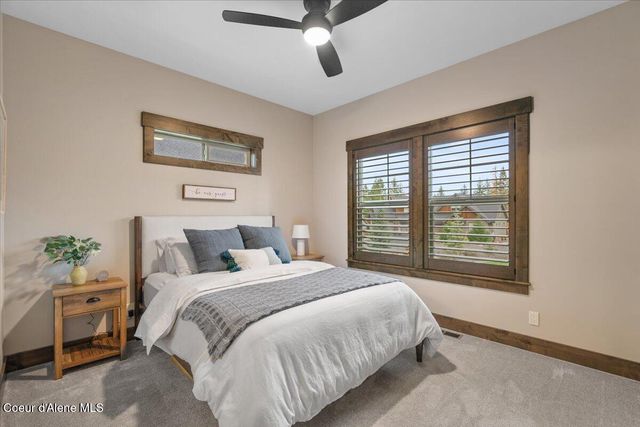 11633 N Spiraea LN, Hayden Lake, ID 83835