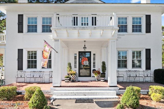 501 W Main Street, Mount Olive, NC 28365