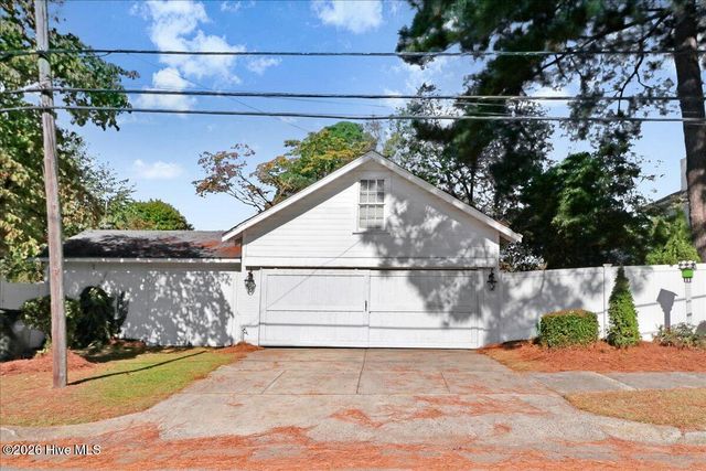 501 W Main Street, Mount Olive, NC 28365