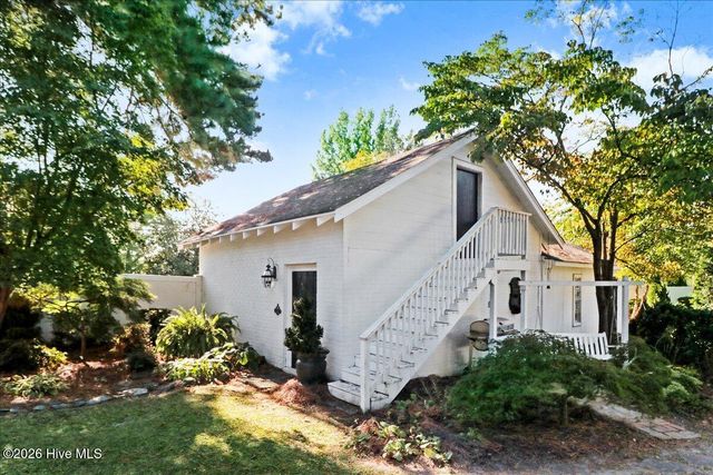 501 W Main Street, Mount Olive, NC 28365
