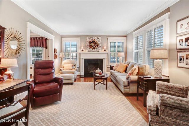 501 W Main Street, Mount Olive, NC 28365
