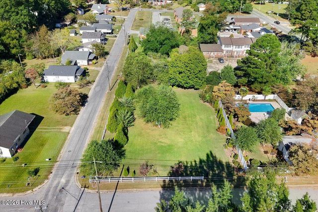 501 W Main Street, Mount Olive, NC 28365