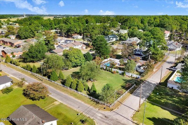 501 W Main Street, Mount Olive, NC 28365