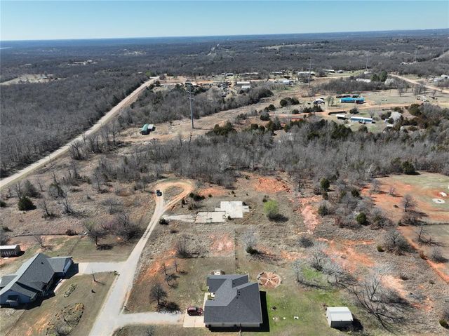 17147 Cottonwood Court, Newalla, OK 74857