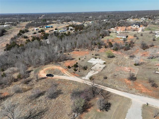 17147 Cottonwood Court, Newalla, OK 74857