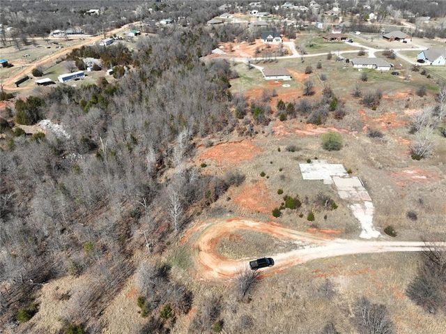 17147 Cottonwood Court, Newalla, OK 74857